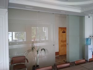 ЦЕЛЬНОСТЕКЛЯННЫЕ ПЕРЕГОРОДКИ 9k= - ЦЕЛЬНОСТЕКЛЯННЫЕ ПЕРЕГОРОДКИ